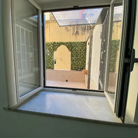 B&B Aria Di Sole Naples Exterior photo